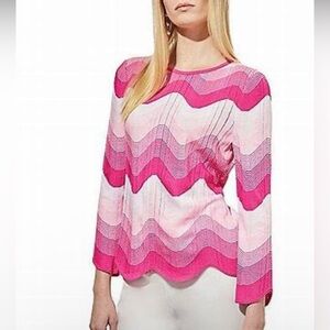 Ming Wang Knit Chevron Ombre Print Crew Neck Long Sleeve Cropped Scalloped Top
